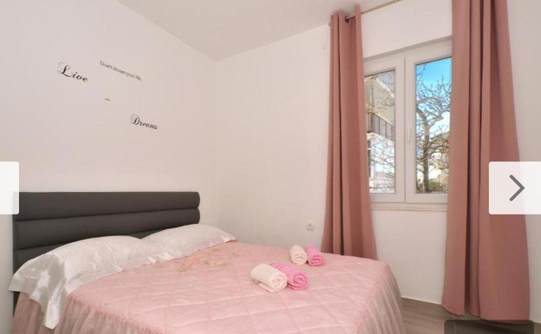 Apartman Varga Trogir Zewnętrze zdjęcie